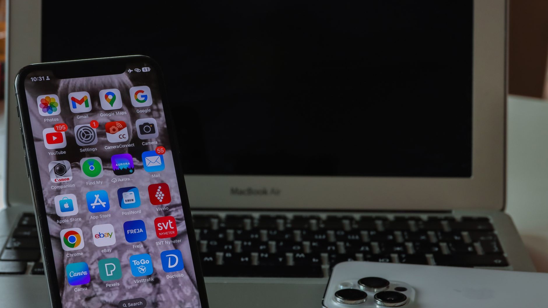 « Je pensais que n'importe quelle CR2032 ferait l'affaire » : pourquoi Apple prévient que certaines piles rendent votre Ai...