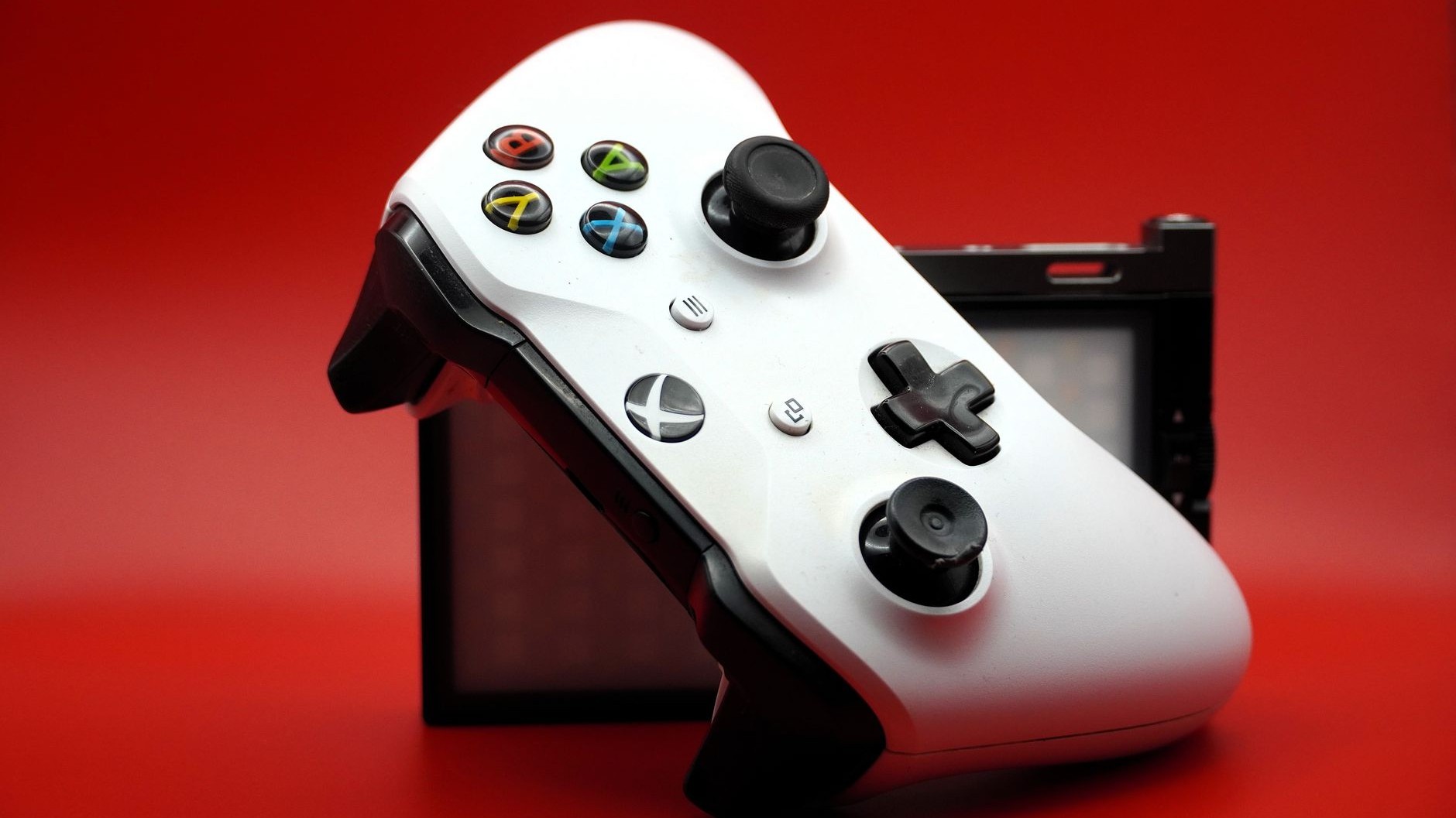 C'est fini pour les sauvegardes gardées sur la machine du salon : ce que le cloud Xbox fait de votre partie dès que l'app ...