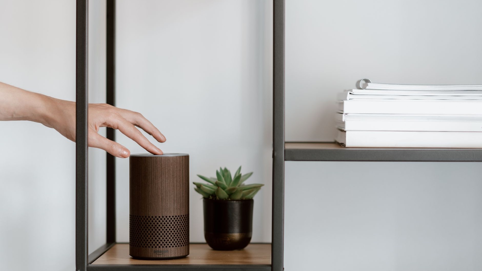 Mon Echo est resté appairé à mon compte Amazon pendant deux ans de locations : le jour où j’ai ouvert l’historique vocal, ...
